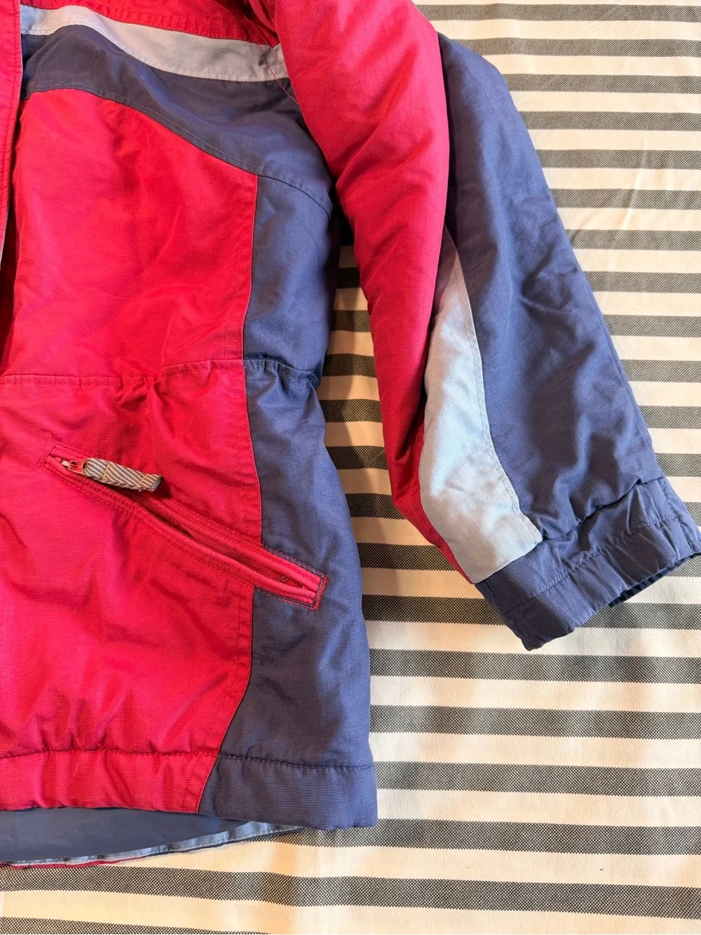 Columbia Sportswear Company no holes